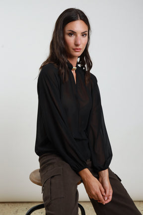 Blusa georgette dettaglio oro
