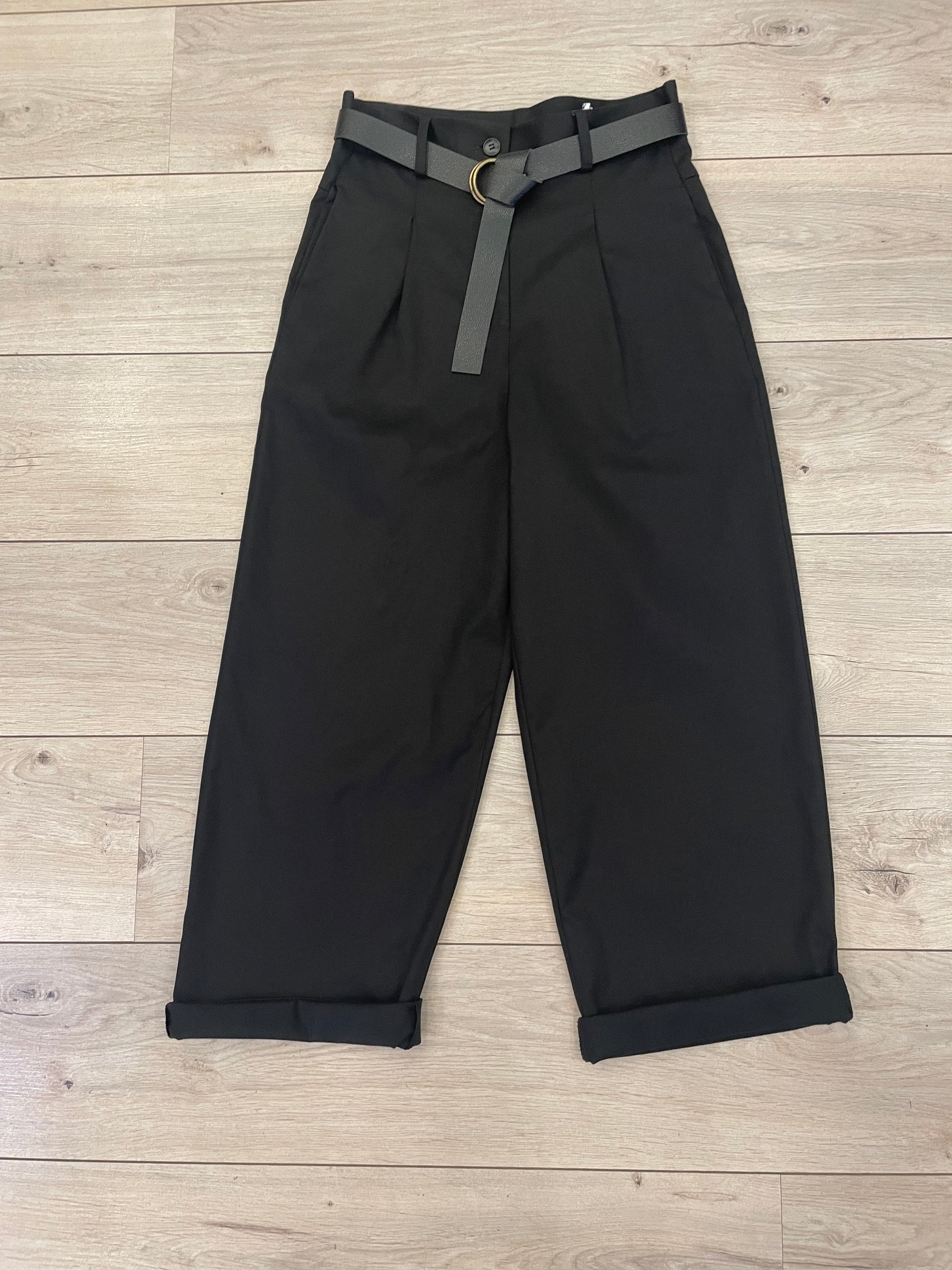 Pantaloni Baggy con Cintura